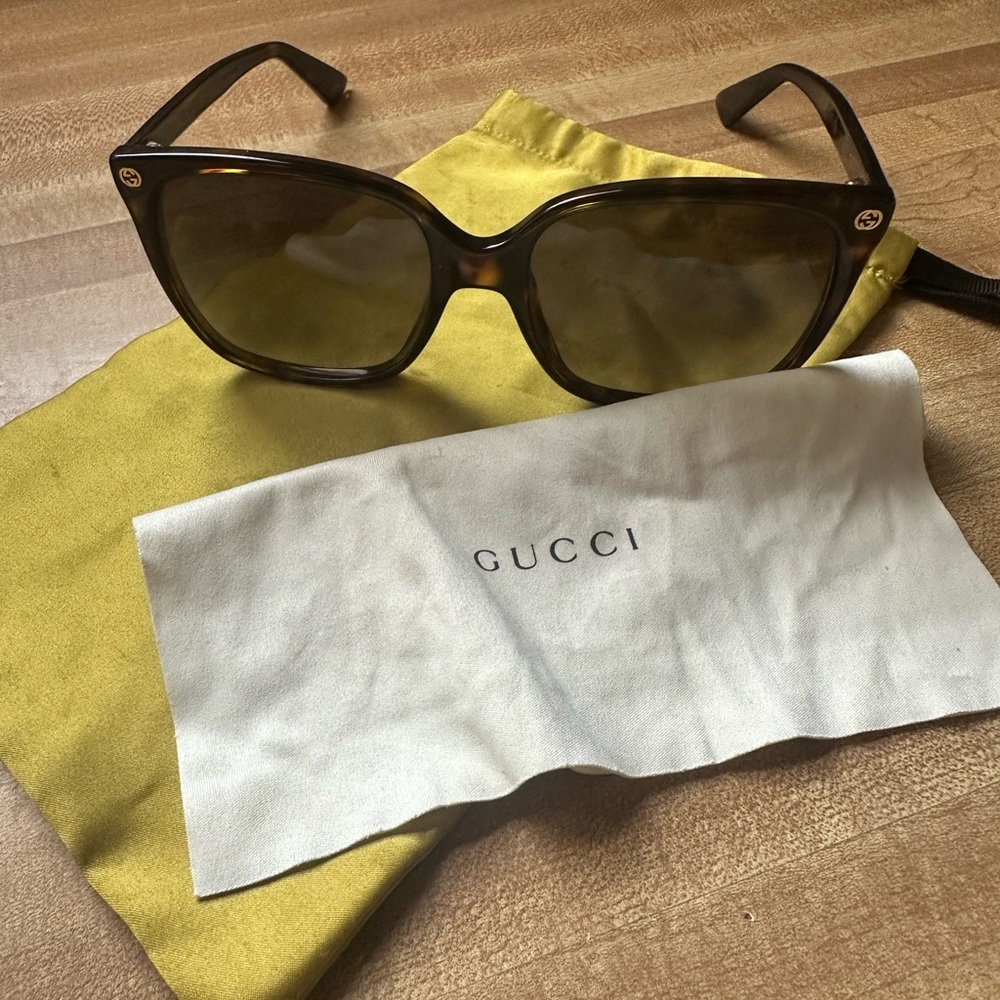 Gucci Women's Brown Sunglasses